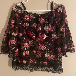 Juniors vintage lace top shirt